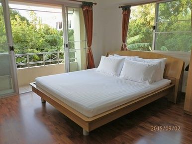 Sandy serviced apartment