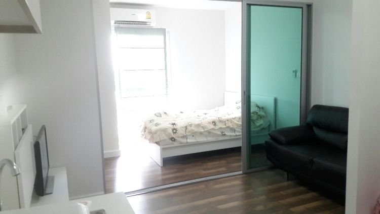 A space me Bangna close to Ikea and Mega room for rent