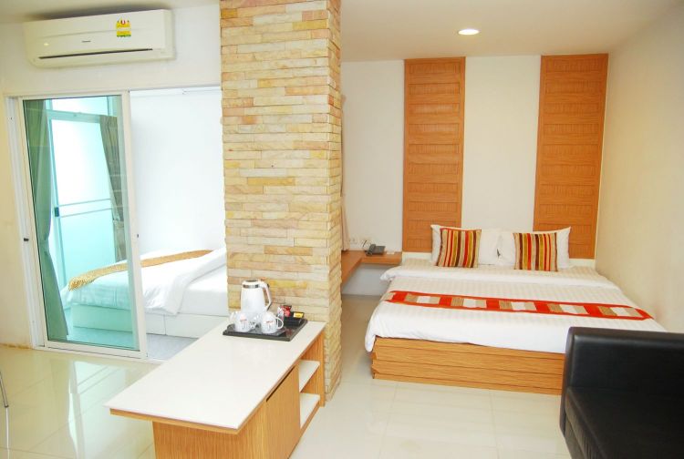 Riski Residence ริสกี เรสซิเดนซ์