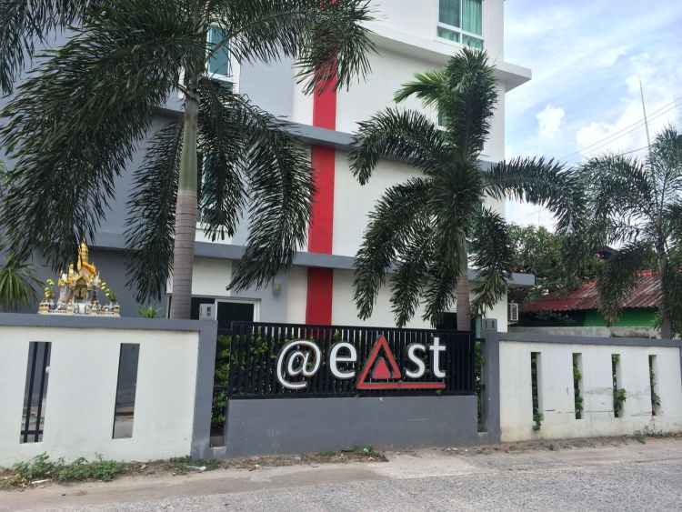 @east condominium for Rent