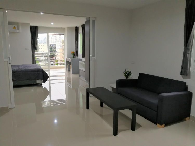 SK Grand Lumpini Apartment