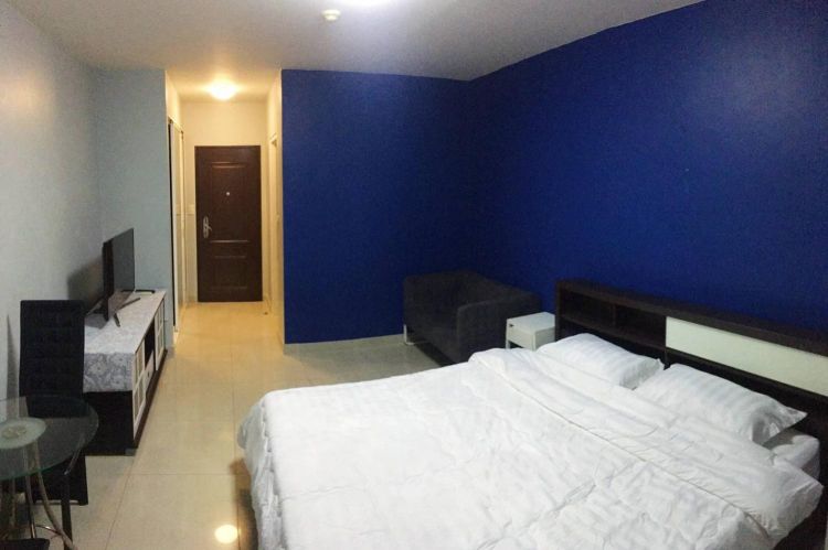 for rent i-house laguna garden