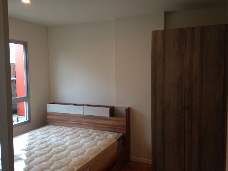 Room for rent LPN rivervilew r