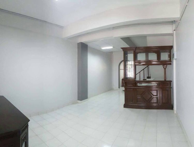 For Rent Townhouse Phahonyothin 48 Road