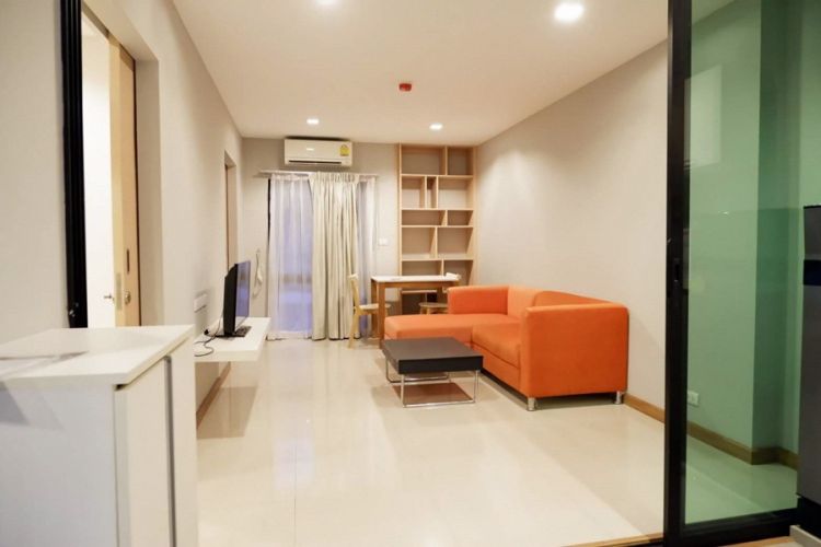 For rent Dream boxx condo Soi 