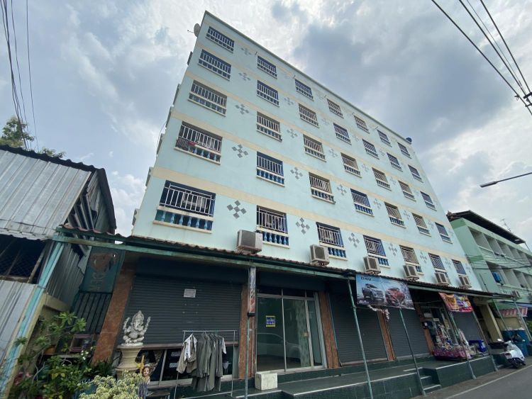 S.B.P. Pirati Apartment Soi Khlong Luang 31