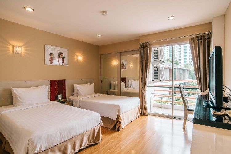 iCheck inn Residences Sathorn