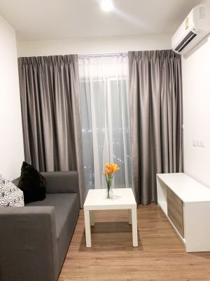 Condo for rent Notting Hill Su