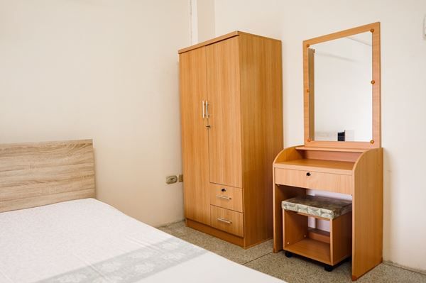 Affordable rooms in the city c