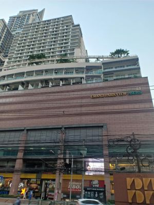 Condo For Rent Grand Parkview Asoke Closed to BTS Asoke