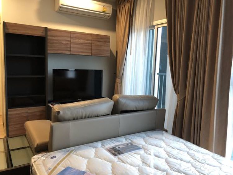 Condo room for rent: Noble Revolve Ratchada 1