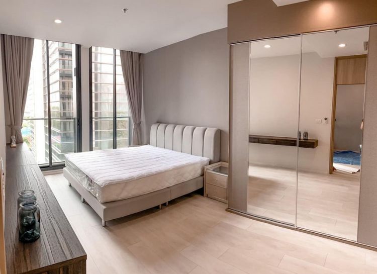 Noble Ploenchit @BTS Ploenchit Hogh floor Fully furnished