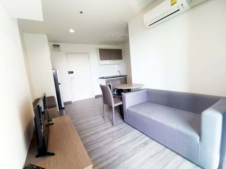 For rent The Trust Condo @ BTS Erawan