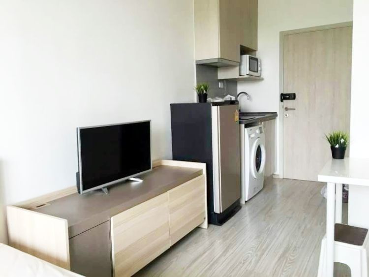 Condo for rent Ideo Mobi Sukhumvit Eastgate.