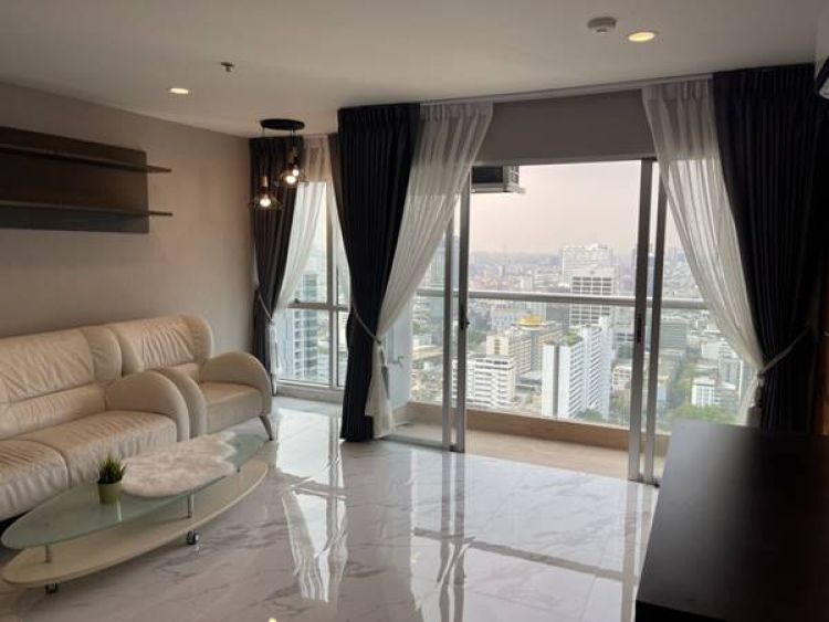 Condo for rent, Silom Suite, B