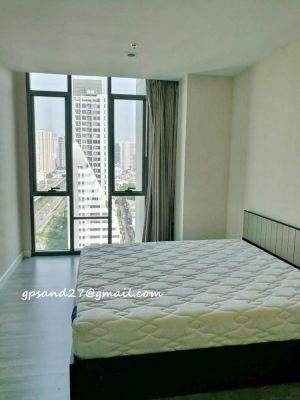 The Room Wongvienyai. ชั้น 19 