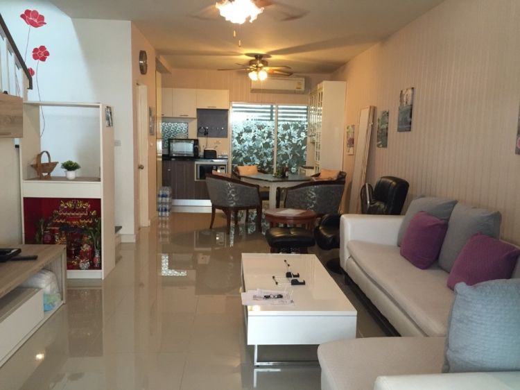 Townhome for Rent @Rama9