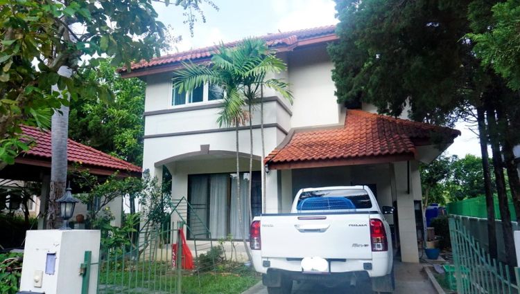 House for rent 2.5 km. from San Kamphaeng Hospital, on SanKamPaeng New Rd.