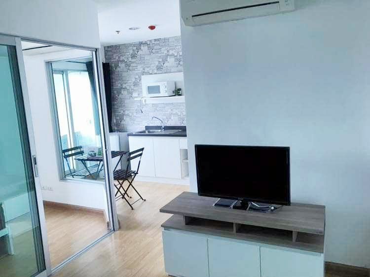 Condo for rent Aspire Rama 4.