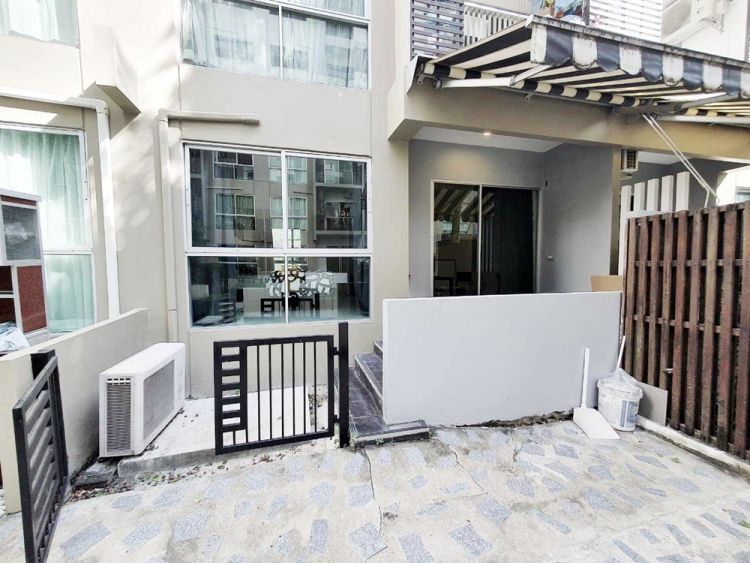 Condo for rent A Space Sukhumvit 77.