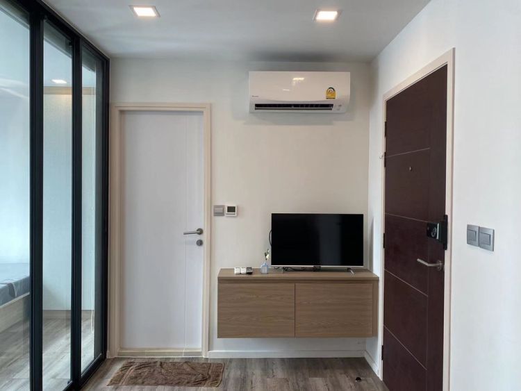 For rent! Brown Condo ห้วยขวาง