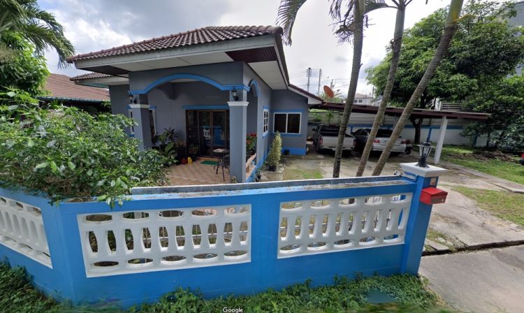 Single storey house for rent