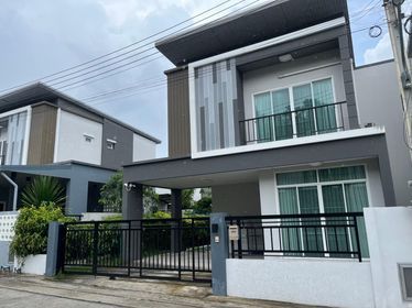 House for rent in Trio Town Vi