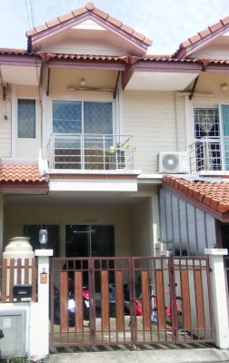 Townhouse for Rent at Sirenepark Village 2 in Bangsue Area, Soi Wongsawang 11