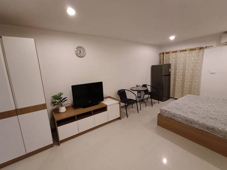 รีเจนท์ โฮม4 ซอย สุขุมวิท 85 Condo ใกล้ BTS อ่อนนุช และ โลตัสอ่อนนุช