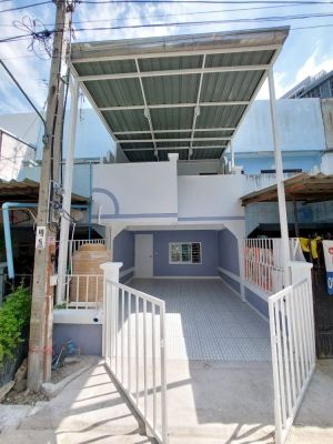 Townhouse for rent in  Rattana – Thibate Village close by Central Westgate and IKEA Bang Yai