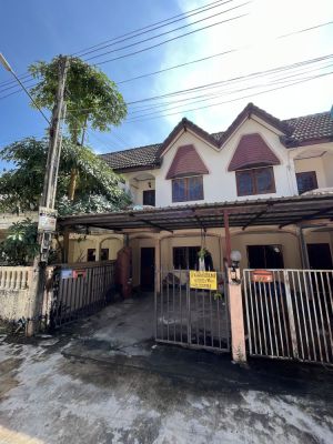 Townhouse for Rent at Bangpha Sriracha