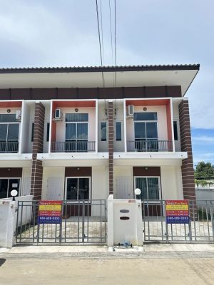 Townhome for rent Ban Chang, Rayong near U tapao airport, maptaphut industrial estate