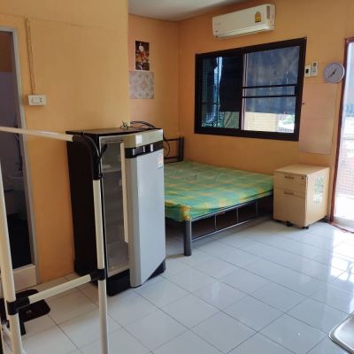 Chum Choen Room for rent