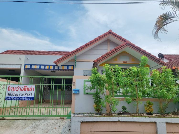 House for rent Thalang Phuket 3 Bedrooms 2 Bathrooms near Airport and Naiyang beach 25000 thb yearly