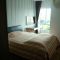 Supalai River Resort Condo : Close to Chao-Phraya River, Luxury view, Full Furniture