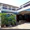 Big house for rent near Wongvienyai BTS