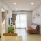 Condo Supalai Veranda Ramkhamhaeng 2 Beds 2 Baths Pool View, Corner Unit, Tower A, Fully furnished