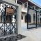Single House located Sukhumvit-Theparak @BTS Samrong