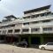 Shop for rent, Suam Samphan 17, opposite Mahanakorn University, suitable for an office or shop.