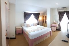 Condo Prasertsuk Place for rent near MRT Ratchadaphisek 2 bed 2 bath 3 balconies. Full furnished