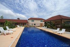 อริสา ภูเก็ตรีสอร์ท (Arysa Phuket Resort