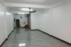 For Rent Commercial Building 3 3/12