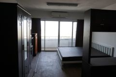 Suksawat Condominium for rent