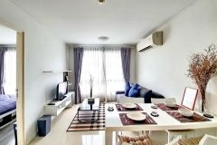 D Vieng Santitham condominium for rent, 1.5 km. from old city (moat).