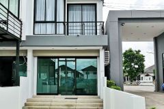Townhome for rent with 2 bedrooms and 2 bathrooms. The Utility space in 38 sq.wa.