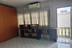 2 Bedrooms House for rent