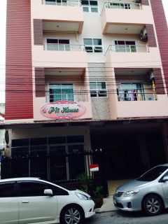 ประเภทห้อง  ห้องพักรายเดือน (แอร