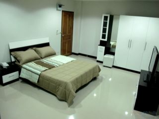 ประเภทห้อง  ห้องแอร์