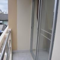 ประเภทห้อง  ห้องแอร์ 2 ระเบียง